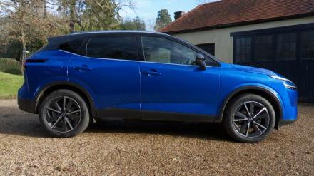 Nissan Qashqai Hatchback 1.3 DiG-T MH 158 Acenta Premium 5dr