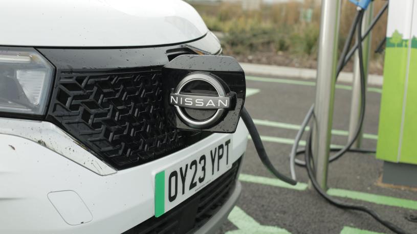3436188 90kW Tekna Crew Van Auto 45kWh